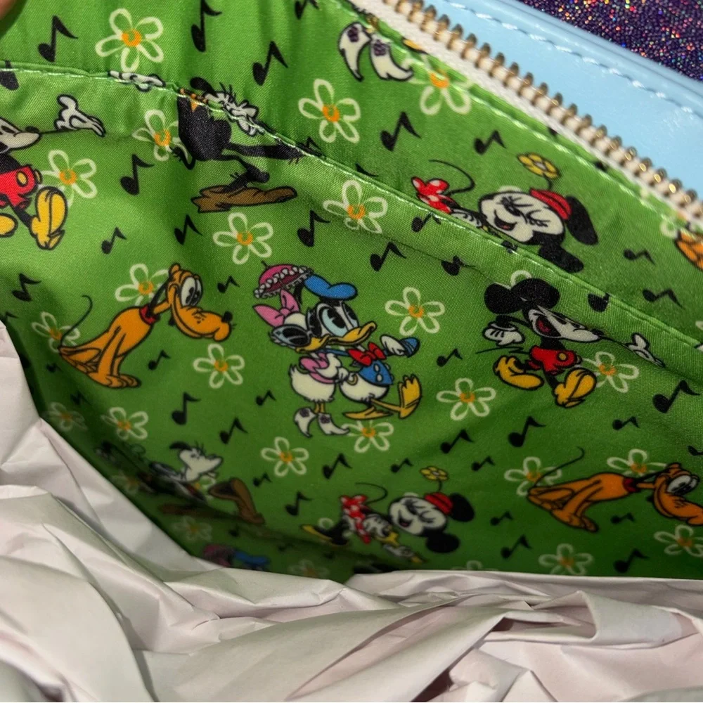 Mickey & Friends Park Day Convertible Loungefly - Picture 5 of 8